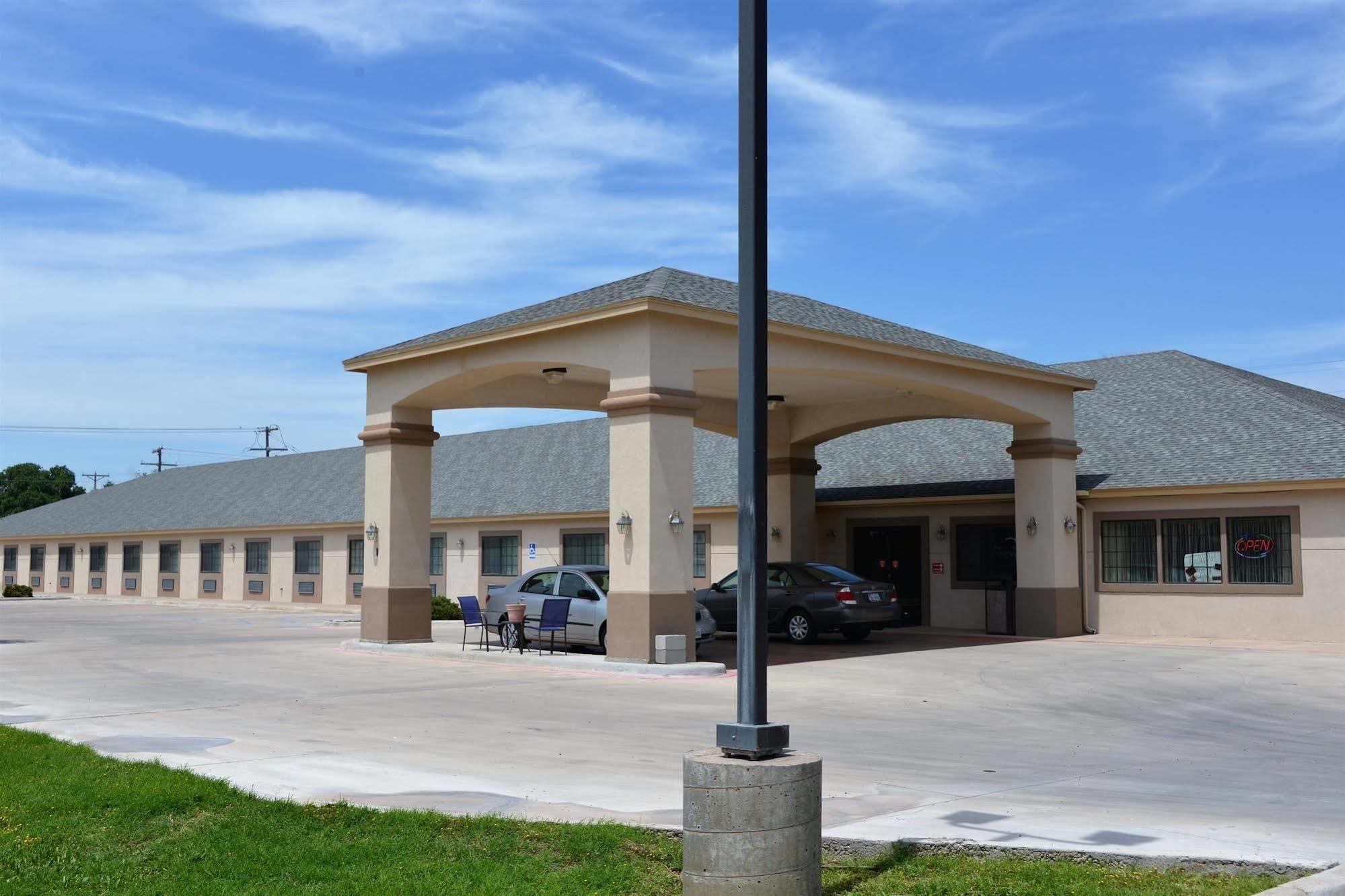 Irish Inn And Suites Muleshoe Εξωτερικό φωτογραφία