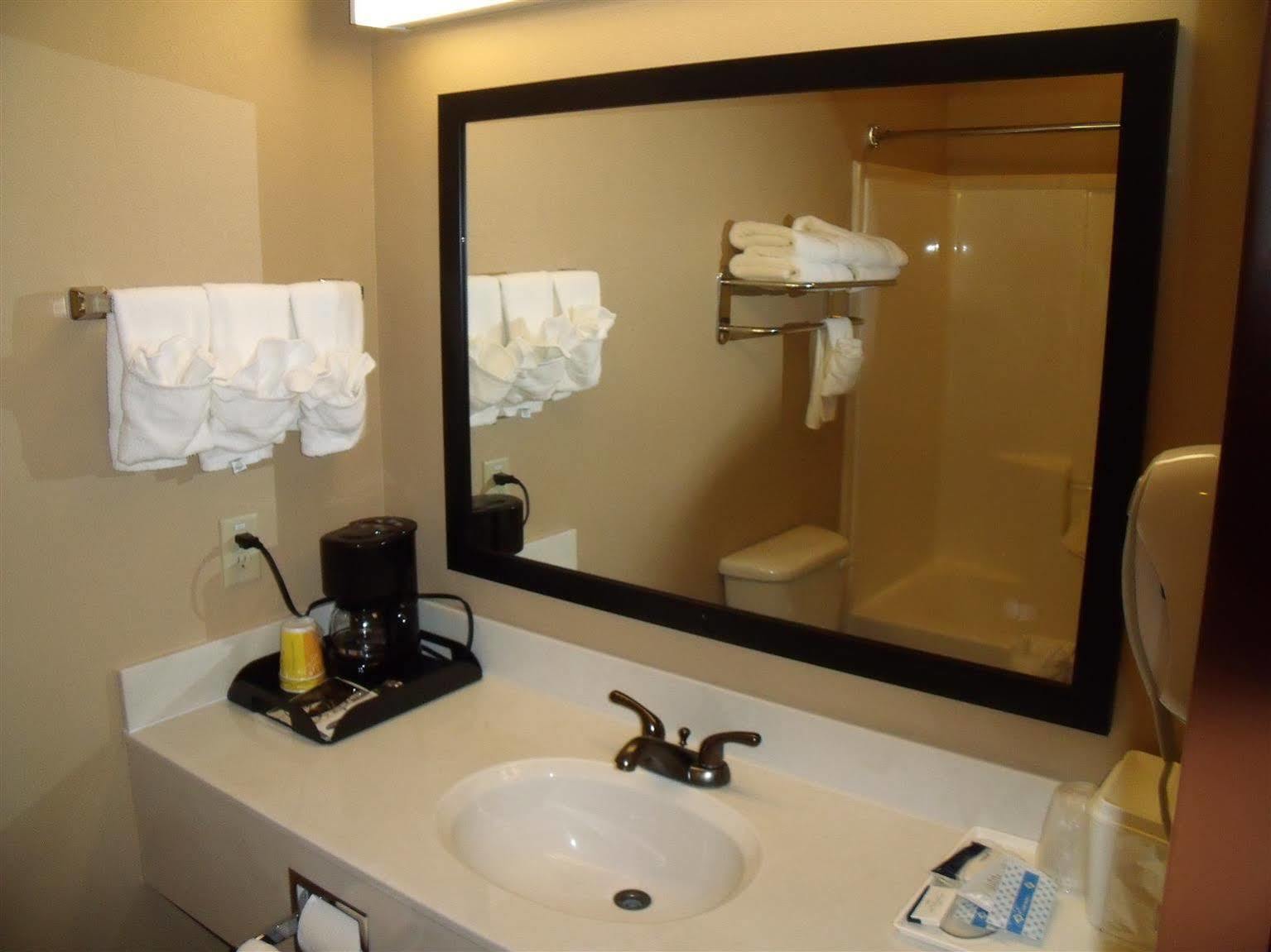 Irish Inn And Suites Muleshoe Εξωτερικό φωτογραφία